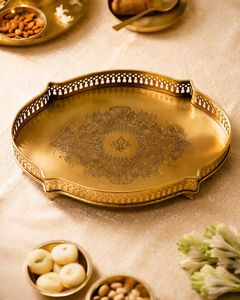 Bandeja de Ramadán de metal Premium con acabado artístico, Perfecta para servir frutas, dulces, bebidas y eventos de festivales culturales - Product Image 6