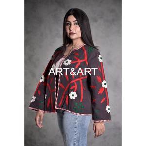 Vente chaude Femmes Suzani Veste Brodée Manteau D'hiver avec Remplissage De Coton et XL Taille Imprimé TNT Tissu Court Manteau Conception - Product Image 3