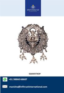 Le motif Lakshmi Ji de placage oxydé en argent d'inspiration traditionnelle séduisante est idéal pour les femmes pendentif ethnique au coût d'usine - Product Image 2