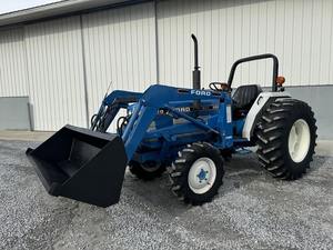 Tracteur d'occasion pas cher FORD 7710 2WD, machines agricoles en Europe - Product Image 6