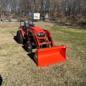 Tracteur à roues LX2620HSD 24HP 700kg - Product Image 3