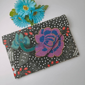 Bolso de mano bordado con cuentas de lujo, elegante bolso de noche hecho a mano con correa para el hombro para mujer - Product Image 5