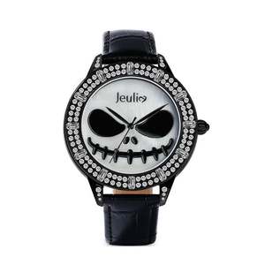 นาฬิกาควอตซ์ Jeulia Master of Fright Skull Design - สายหนังสีดำ หน้าปัดมุก - Product Image 1