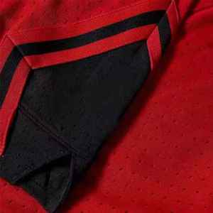 กางเกงขาสั้นผ้าโพลีเอสเตอร์สำหรับผู้ชายกางเกงขาสั้นติดเพชรสีขาวและดำ100% รัดเอวยางยืดและเทปถักลายทางแห้งสบาย - Product Image 2