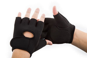 Guantes de entrenamiento de neopreno de medio dedo con logotipo personalizado, guantes de cuero ajustables para hombre y mujer, guantes de gimnasio para levantamiento de pesas - Product Image 2