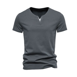Pakistán venta al por mayor clásico liso poliéster en blanco liso camisetas para hombres algodón camiseta alta calidad hombres peso ligero camiseta - Product Image 1