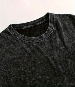 Camiseta lisa de calidad superior al por mayor 250Gsm algodón de gran tamaño Boxy DTG camiseta en caja personalizada camiseta recortada para hombre - Product Image 2