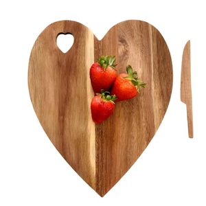 Tabla de Cortar de Madera de Acacia en Forma de Corazón, Color Natural, Ecológica, para Cocina, Precio de Fábrica, OEM - Product Image 1