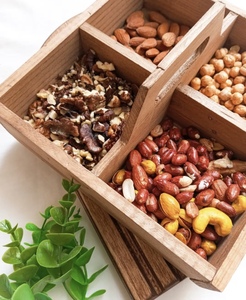 Meilleurs accessoires de cuisine pour les mamans Fête des Mères Boîte à épices en bois naturel Récipient pour aliments secs en bois de manguier Sel Herb Spice Tools - Product Image 3