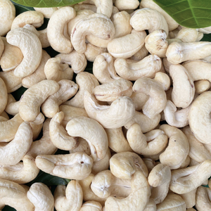 High Quality <b>Cashew</b> <b>Nuts</b> WW180, WW240, WW320, LP Raw <b>Cashew</b> <b>Nut</b> <b>Cashew</b> <b>Nuts</b> W320 Customized Packaging - Product Image 1