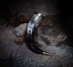 Viking Drinking Classic Corne à boire médiévale Événements historiques Célébrations parfaites Tasses à corne à boire durables et historiques - Product Image 4