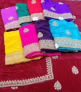 Designer moderne non cousu brodé à la main beaux costumes en soie de style traditionnel indien pour les fêtes - Product Image 1