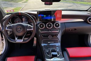 Mercedes-AMG C63 S Cabriolet d'occasion en excellent état, modèle 2017 - Product Image 3