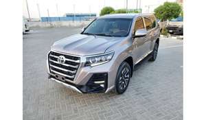 Berline d'occasion 2020, conduite à gauche, moteur essence atmosphérique >8L, transmission intégrale, boîte automatique, sièges en cuir R18, régulateur de vitesse adaptatif - Product Image 6