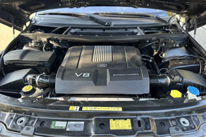 Asequible, LISTO PARA CONDUCIR |   CONDUCCIÓN IZQUIERDA |   Volante a la derecha |   Range Rover Supercharged DSD 2010 - Product Image 5