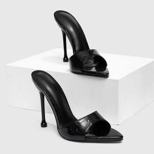 Nouvelles chaussures Mary Jane de style français printemps-été, ballerines rétro britanniques à semelle épaisse en cuir, chaussures à talons hauts élégantes et cool - Product Image 4