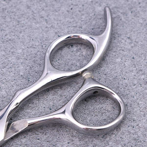 Ciseaux de toilettage pour animaux de compagnie de qualité supérieure finition polie lame tranchante droite ciseaux de toilettage de cheveux durables pour la coupe de poils d'animaux - Product Image 4