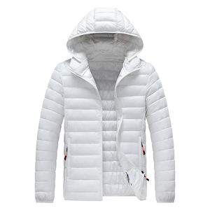 Veste d'hiver légère et chaude pour homme avec logo personnalisé, en polyester, à capuche, rembourrage gonflé, veste matelassée avec capuche - Product Image 5