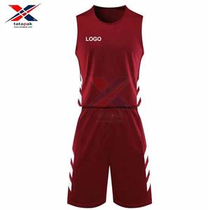 Kit de basket-ball d'équipe professionnelle maillot et short combo uniformes de basket-ball pour jeunes et adultes fabricant de vêtements de sport vente en ligne - Product Image 1