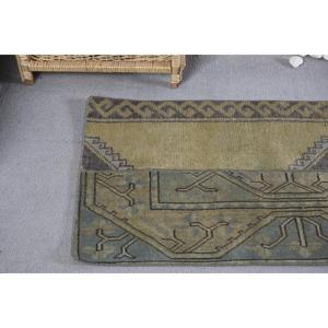 Alfombra vintage, pequeña, de 1.9x3.5 pies, alfombra turca, gris beige, con motivos de plantas y árboles, de lana. - Product Image 5