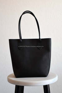 Nouveau design de sac à main en cuir véritable petit fourre-tout pour femmes sac fourre-tout rétro décontracté vente en gros de sac à bandoulière pour usage quotidien - Product Image 6