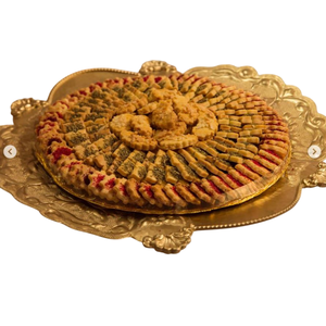 ถาดของขวัญช็อกโกแลตทำมือถาดแสดงขนมหวานทำจากโลหะสีทอง - Product Image 6