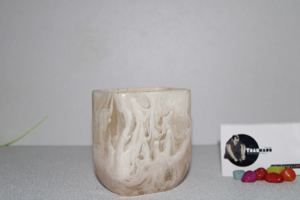 Portalápices de resina en color rosa y diseño de Bata para el restaurante de la oficina en casa Tradnary - Product Image 4