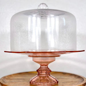 Support à gâteau en métal massif avec dôme en verre, conçu pour supporter les gâteaux lourds, les grandes pâtisseries et les arrangements de desserts décoratifs - Product Image 1