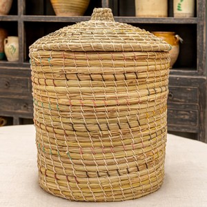 NEW PRODUCT! Tienphong Wholesale 2025 Handwoven Mendong <b>Seagrass</b> Storage <b>Basket</b> <b>with</b> <b>Lid</b> for Clothing Storage - Product Image 1