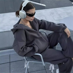 เสื้อฮู้ดซิปคุณภาพสูงสำหรับฤดูหนาว ผลิตจากผ้าฝ้าย 100% แบบเรียบ สวมใส่ได้ทั้งชายและหญิง พร้อมโลโก้แบบกำหนดเอง - Product Image 4