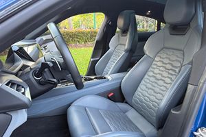 AUDI E-TRON GT 2022 SUPER PROPRE, ÉLECTRIQUE, PRÊT À ÊTRE EXPÉDIÉ - Product Image 5