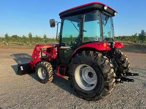 Tracteur à cabine 55HP avec ascenseur 2790lbs T574HC Core Motor Component Farm Trailers en stock - Product Image 2