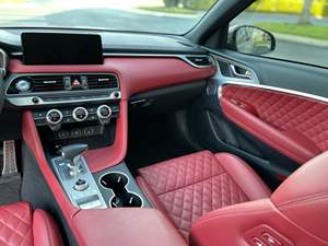 Certifié propre assez utilisé 2022 Genesis G70 3.3T - Product Image 5