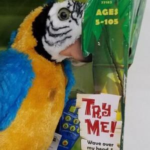 High Quality 16\" FurReal Squawkers McCaw Remote Controlled Parrot Premium <b>Pet</b> Product - Product Image 1
