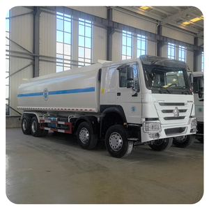 Camión Cisterna <span class=keywords><strong>de</strong></span> Combustible Howo <span class=keywords><strong>de</strong></span> <span class=keywords><strong>Segunda</strong></span> <span class=keywords><strong>Mano</strong></span>, Volumen 15001-30000L, Manual, Diésel Usado, 6*4, Tanque <span class=keywords><strong>de</strong></span> Acero, Transporte <span class=keywords><strong>de</strong></span> Combustible - Product Image 3