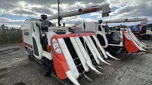 Moissonneuse-batteuse certifiée de marque japonaise Kubota ARN 698Q pour riz et colza à alimentation complète avec composants de pompe de boîte de vitesses centrale - Product Image 5