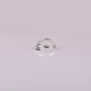 Anillo de compromiso de plata esterlina con diamantes cultivados en laboratorio de corte de pera Piedras de acento de estilo clásico Anillo de diamantes cultivados en laboratorio - Product Image 2