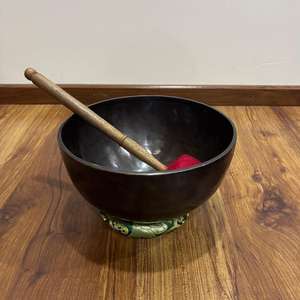 Handmade <b>Tibetan</b> Seven Chakra <b>Singing</b> <b>Bowl</b> Traditional Buddhist-Themed Bronze Metal Craft Product - Product Image 2