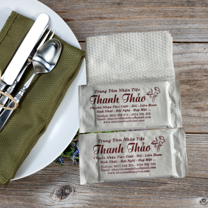 Toallitas húmedas hipoalergénicas de tamaño de viaje impresas personalizadas, paquete individual, limpiador facial, buen servicio del fabricante de Vietnam - Product Image 1