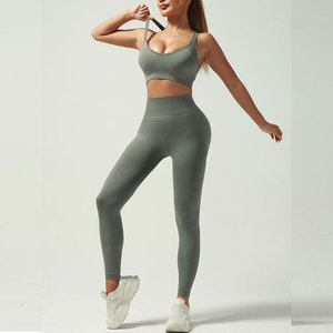 Fait sur mesure nouveauté femmes entraînement Yoga ensemble couleur unie vêtements de sport bas quantité minimale de commande meilleur prix Gym Fitness vêtements du Pakistan - Product Image 3