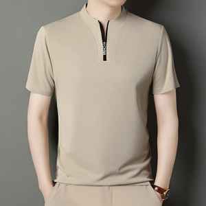 Camiseta clásica de punto con cremallera para hombre, camiseta de manga corta con estampado de logotipo frontal de estilo informal elegante - Product Image 1