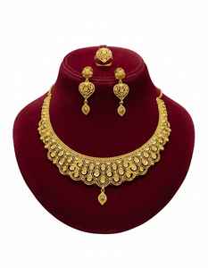 Collier sautoir plaqué or 24 carats, collier long intemporel avec une brillance luxueuse, parfait pour les collections de style contemporain - Product Image 5