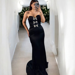 Vestido de noche moderno estilo sirena, largo y recto, con sujetador incorporado, ajustado, ecológico, hecho en Turquía. - Product Image 1