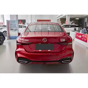 MG5 Nuevo Vehículo Eléctrico/Gasolina de Alta Eficiencia con Motor Turbo, Transmisión Manual/Automática, Neumáticos R16, Luz Izquierda Oscura - Product Image 4