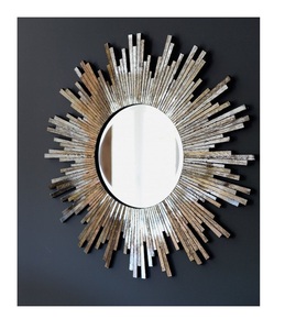 Fresh Arrival Gold Color <b>Antique</b> Design Wall Mirror Handcrafted Farmhouse Decoration Newest Arrival Premium Wall Mounted Mirror - Product Image 3