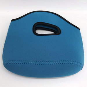 Cubiertas de estribo de neopreno negras personalizadas con logotipo Cubierta de sillín protectora cómoda para caballos Fácil instalación - Product Image 2