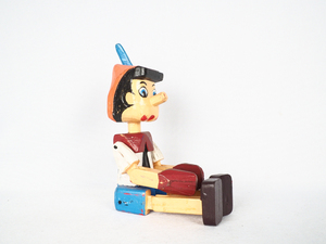 Figuras de Madera de Personajes de TV y Cine Budivis al por Mayor, Decoración para el Hogar, Juguete de Madera de Bali Pintado a Mano - Product Image 5