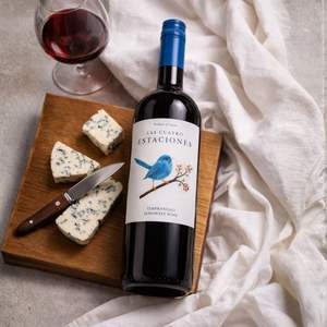 Las Cuatro Estaciones - Vino Tinto Semidescolorido 100% Tempranillo 11% ABV Vino Tinto Español 750ml - Product Image 3