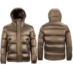 Chaqueta de invierno para hombre, personalizable, tipo burbuja, con capucha, impermeable, cortavientos, forrada de nailon y algodón, con estampado de camuflaje o lisa. - Product Image 5