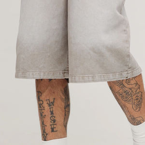 กางเกงยีนส์ขาสั้นผู้ชายปักโลโก้ตามสั่ง มีกระเป๋าและกระดุม ราคาขายส่ง บริการ OEM ปรับขนาดได้ ผ้าระบายอากาศ สวมใส่สบาย - Product Image 5